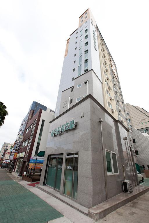 Olle Tourist Hotel Jeju Exteriör bild